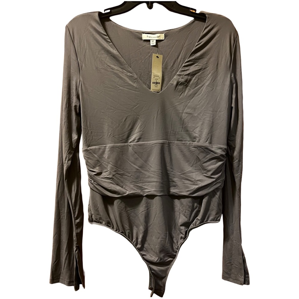 NWT Francesca's Gray V Neck Bodysuit Deedee, Women's Size XL New‎